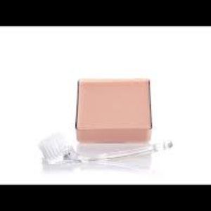 Signature A Club Coconut Milk Cleaning Cake /Brush